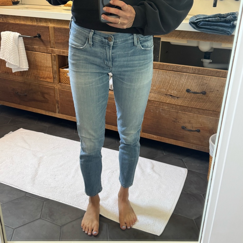 Hudson Avedon-Ankle low-rise cropped super soft jeans, size 26